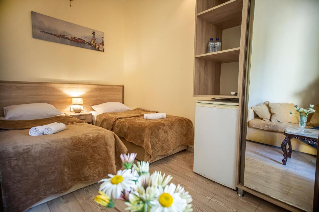 Hotel Chveni Ezo Kobuleti Εξωτερικό φωτογραφία