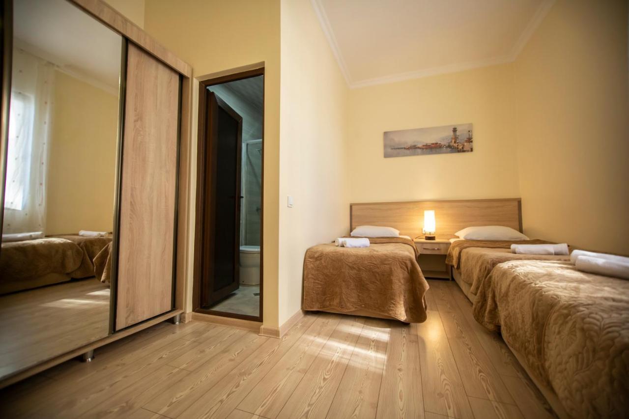 Hotel Chveni Ezo Kobuleti Εξωτερικό φωτογραφία