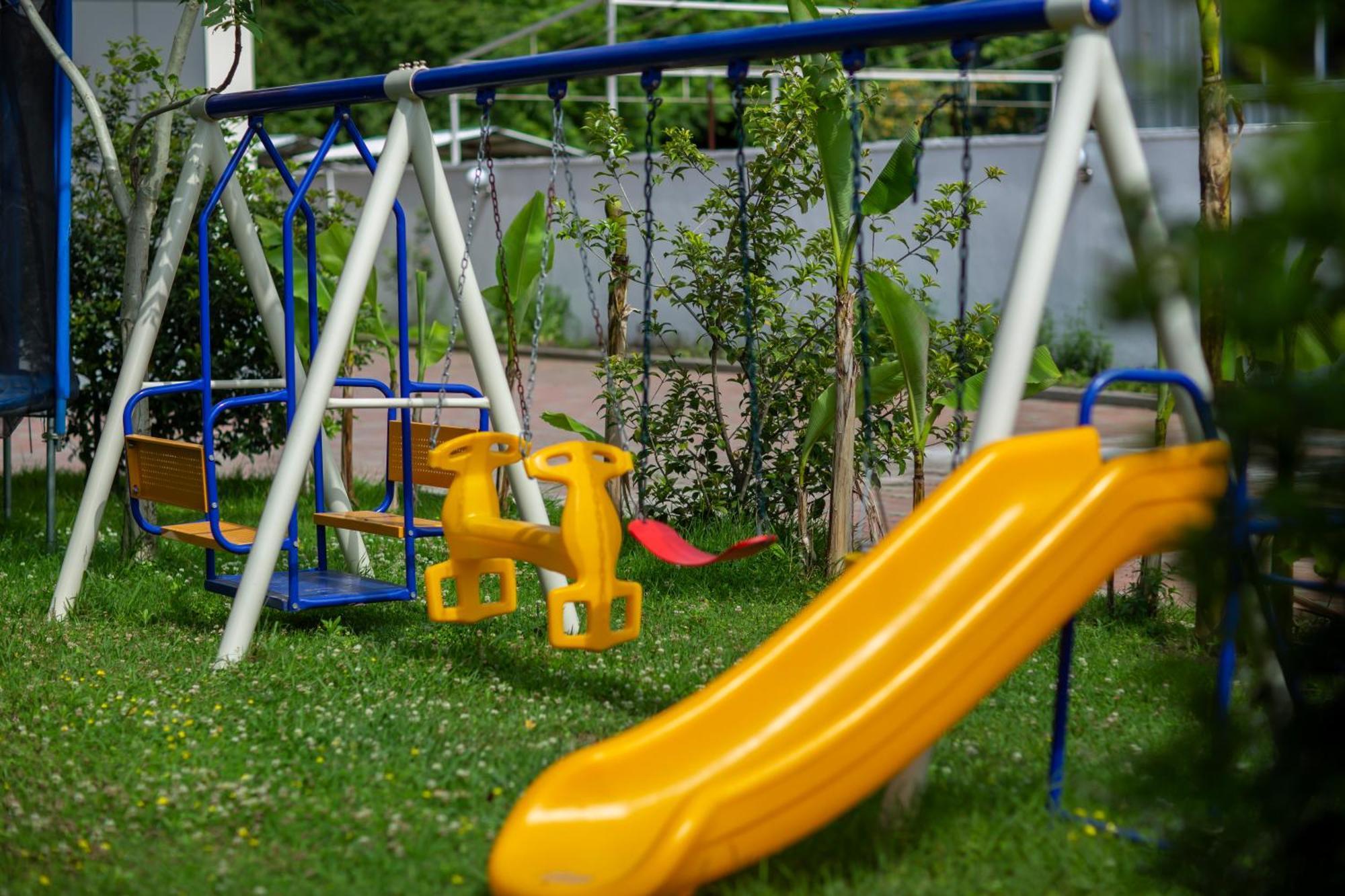 Hotel Chveni Ezo Kobuleti Εξωτερικό φωτογραφία