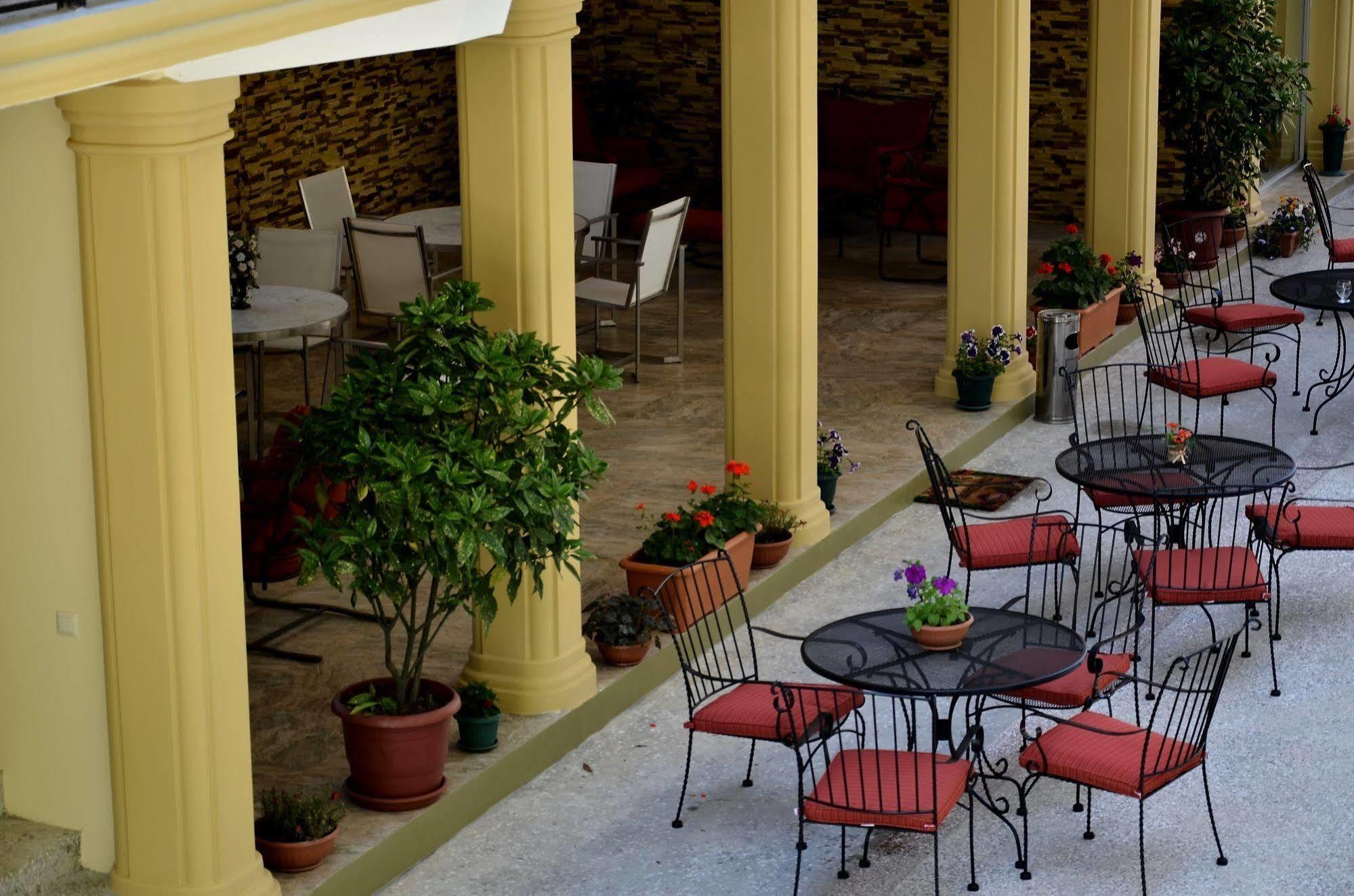 Hotel Chveni Ezo Kobuleti Εξωτερικό φωτογραφία